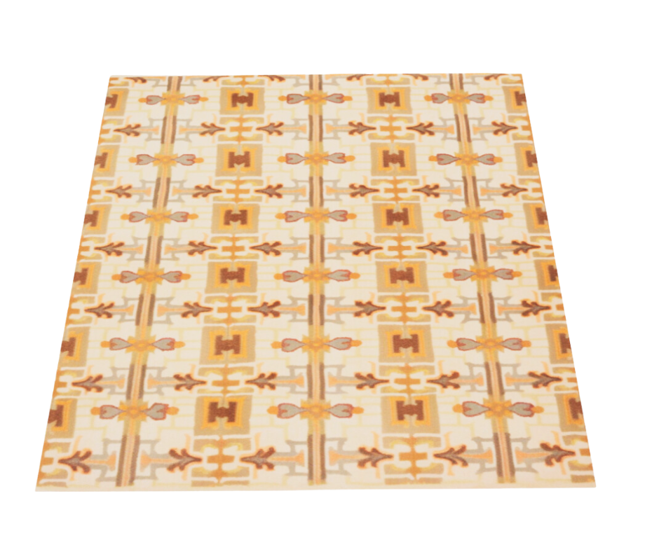 Petal Grid: Wool Handtufted Carpet