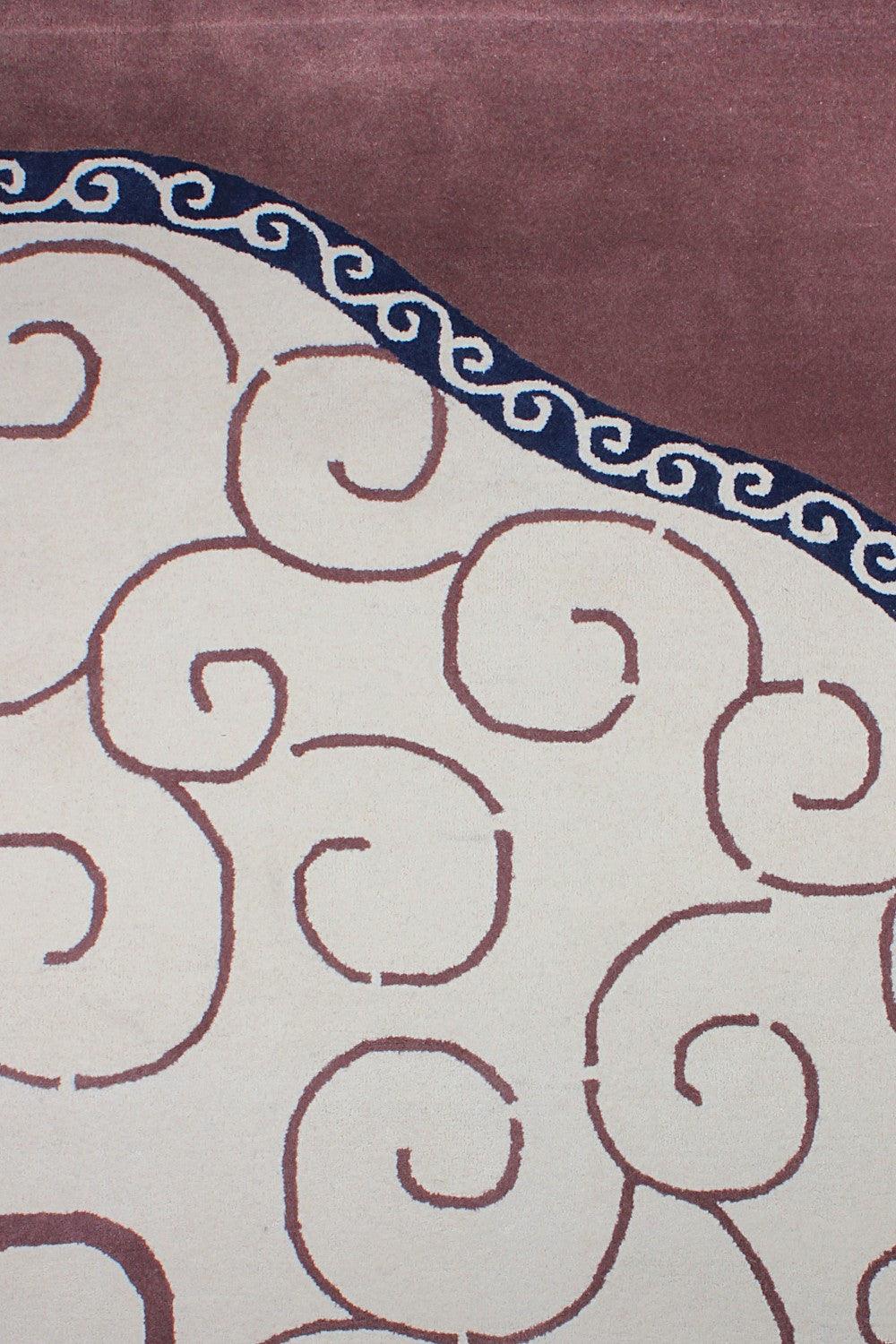 Antiguo: Wool Handtufted Carpet