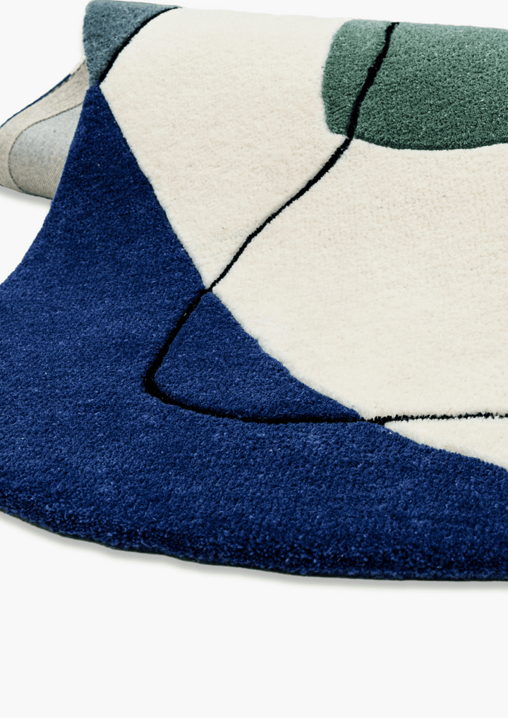Aqua Waves: Wool Handtufted Carpet
