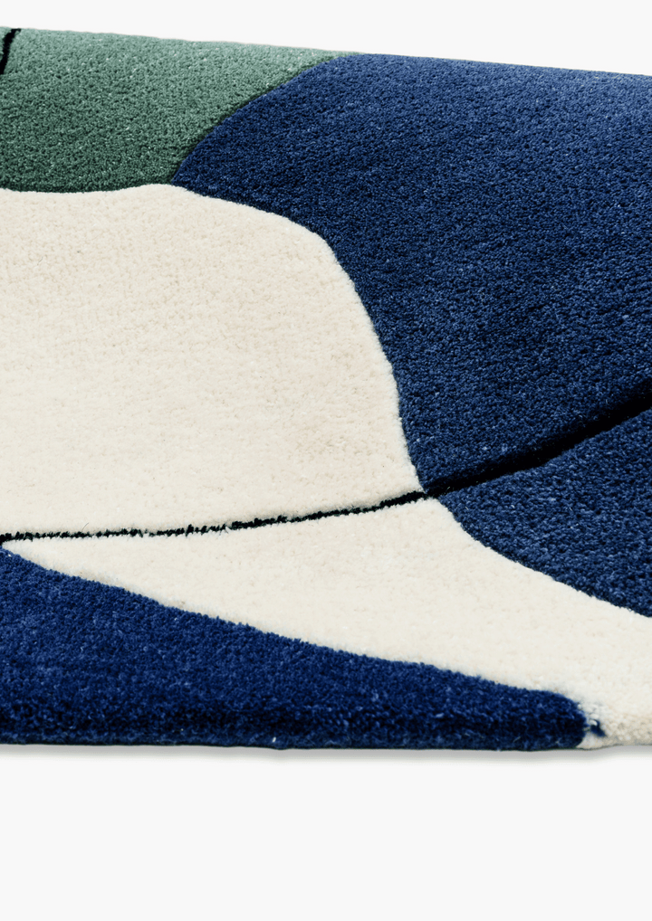 Aqua Waves: Wool Handtufted Carpet